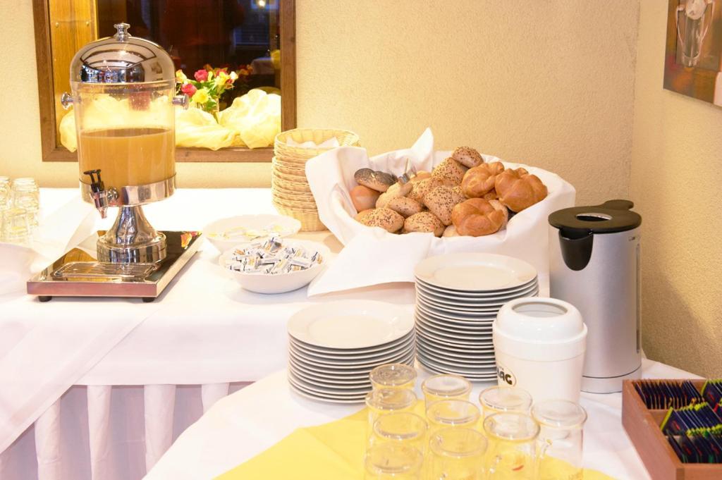 Hotel Restaurant Zur Linde Pattensen Exteriér fotografie
