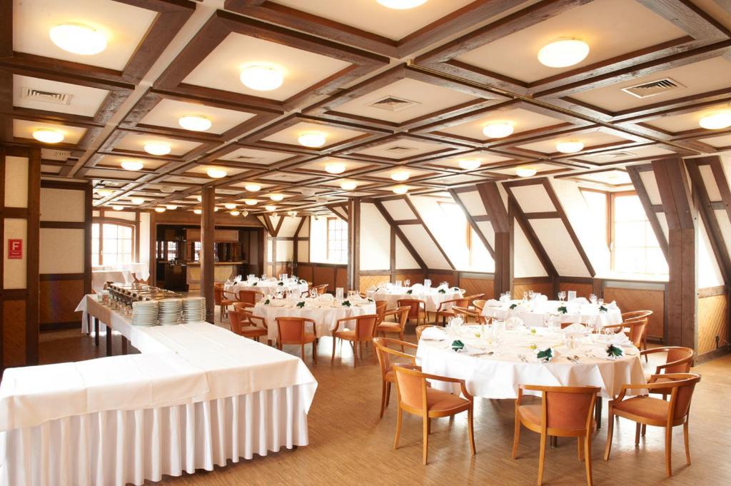 Hotel Restaurant Zur Linde Pattensen Exteriér fotografie